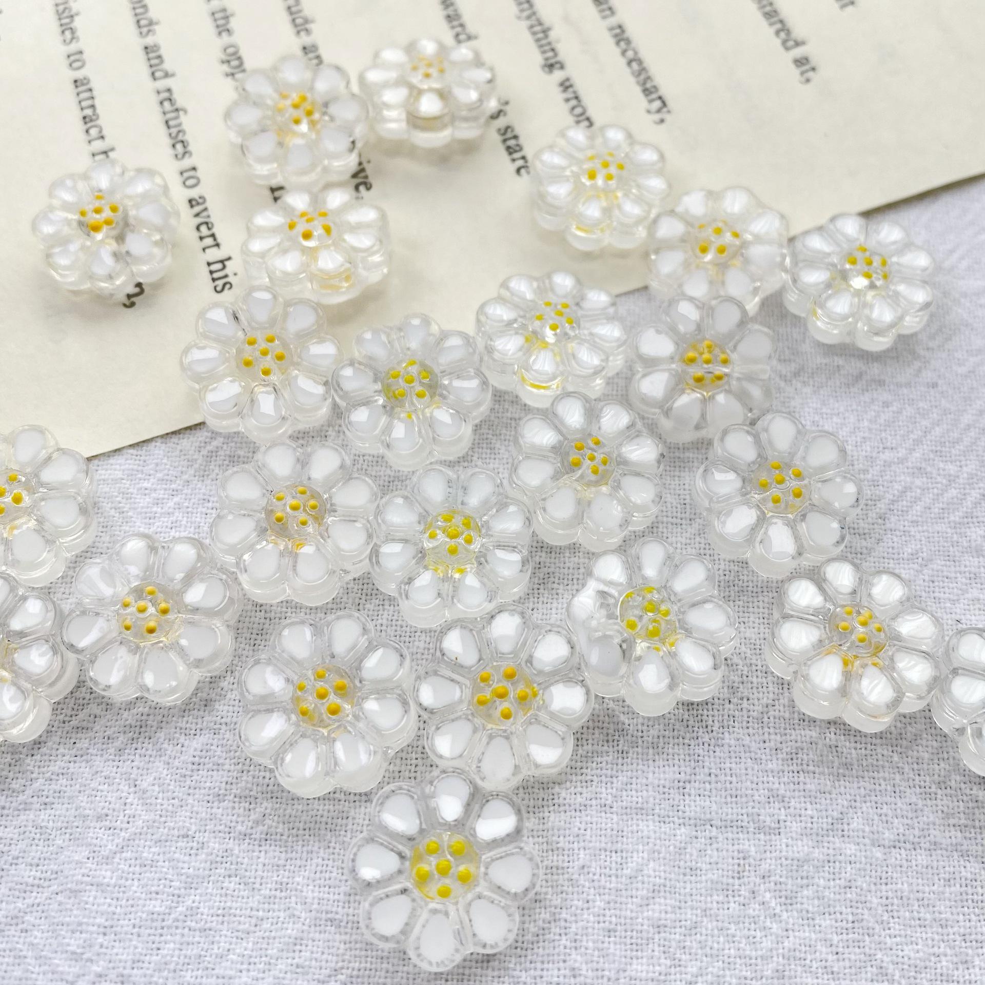 Heart-shaped Daisy DIY Hand-painted Glass Beads with Through-hole
