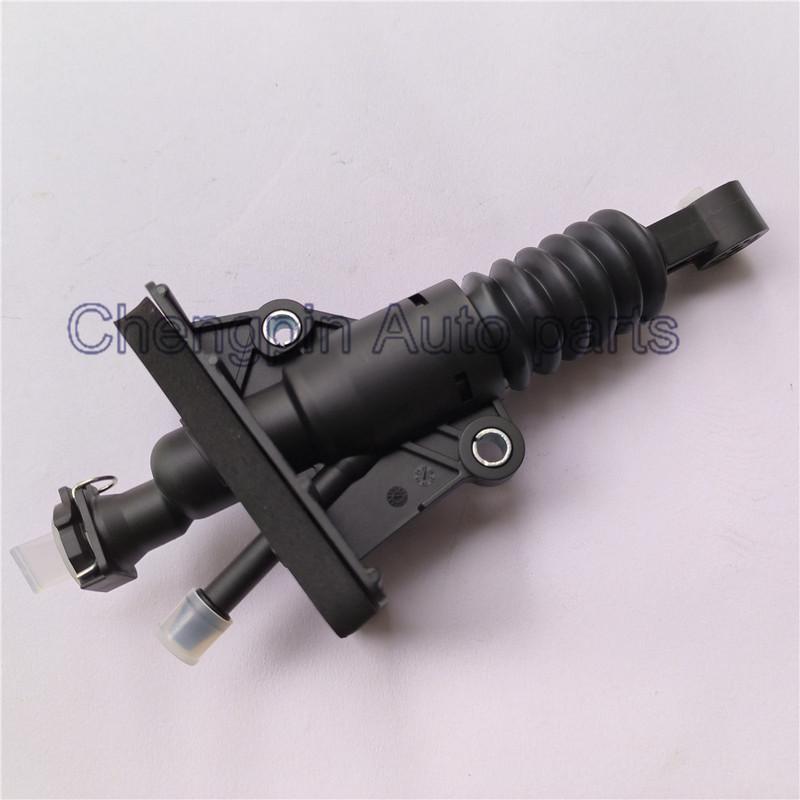 Automotive Parts Clutch Master Cylinder OEM 24110003 24585304 25204558 For Chevrolet ONIX TRACKER
