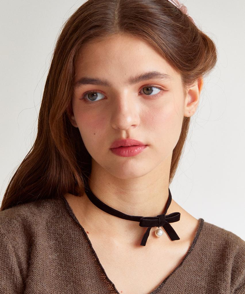 Merrymotive Velvet Black Ribbon Choker Necklace