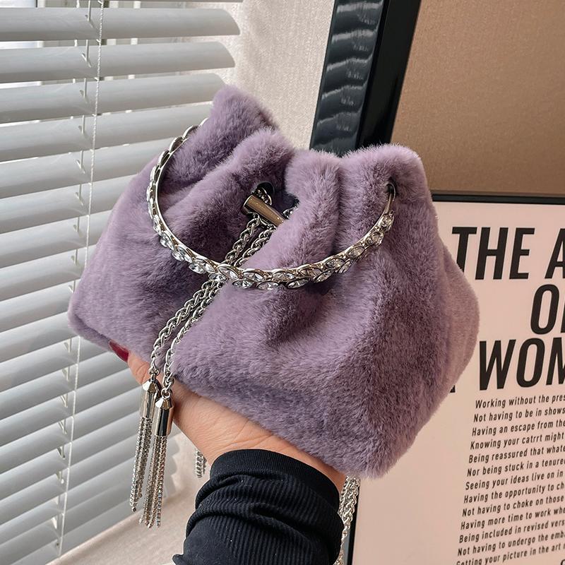 

Осенне-зимняя модная женская сумка с ручкой из меха, шикарный дизайн, сумка через плечо с цепочками, элегантные женские банкетные сумки Mini(Max Length<20cm)