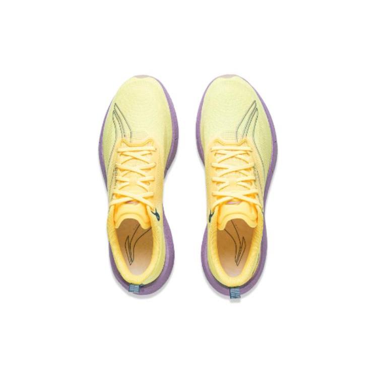 New LiNing Super Light 21 Cushioning Anti Slip Wear Resistant Breathability Low Top Running Shoes Women's Yellow Purple ARBU002-42