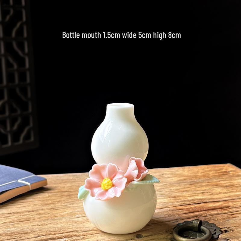 Handcrafted Ceramic Mini Vase for Fresh Flowers - Colorful Desktop Ornaments