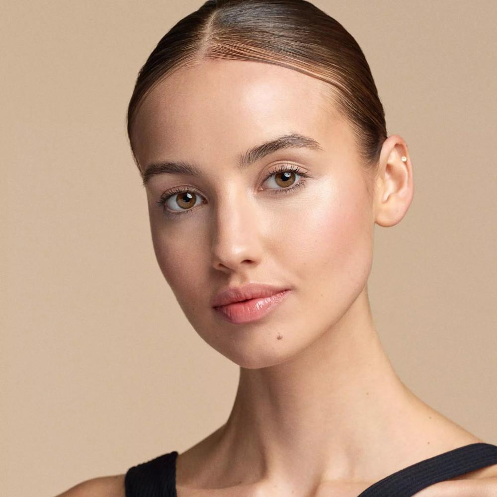 Catrice All Over Glow Tint Tinted Treatment - 