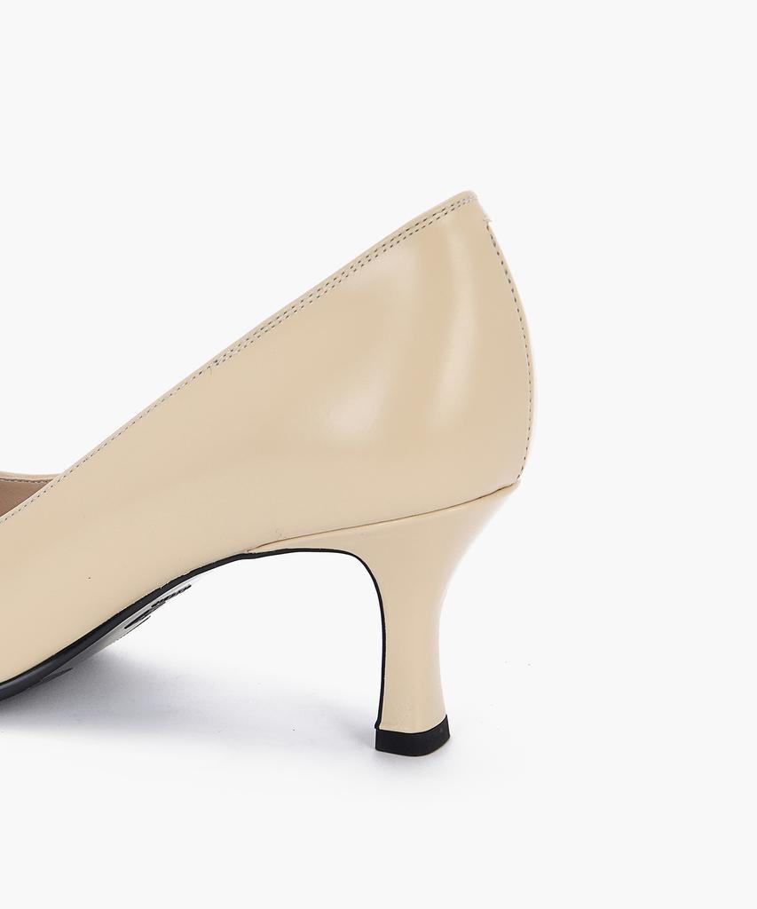 Recur Ecur Soft Modern Pointed Pumps Butter 1034