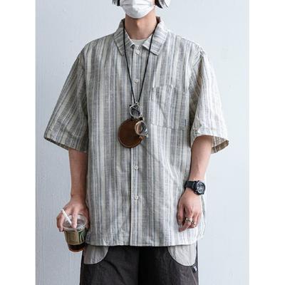 Herren Buchstaben Kurzarmhemd Japanischer Hongkong-Stil Ins Lockeres Hemd Herren- und Damen-Sommertrend Vielseitige Freizeitjacke