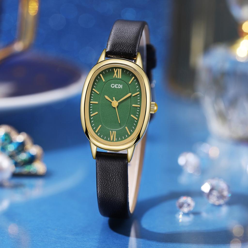 Small Coco Oval Disc Niche Light Luxury Simple Retro Premium Small Leather Quartz Watch