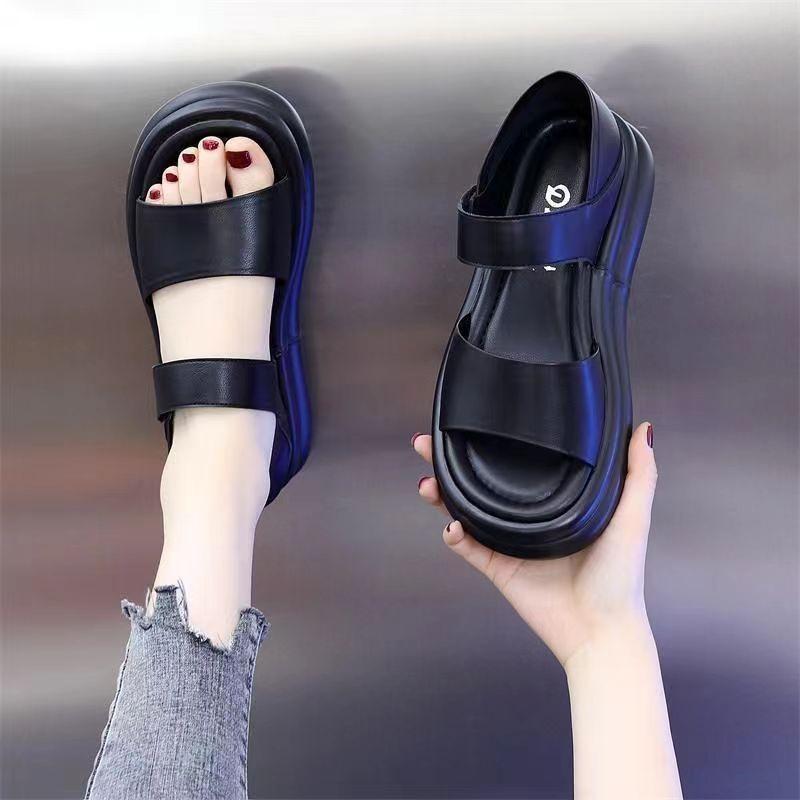 Internet Celebrities Popular Platform Sandals Women Wear 2025 Summer New Fashion Versatile Height Stepping On Shit Feeling Beach Sandals