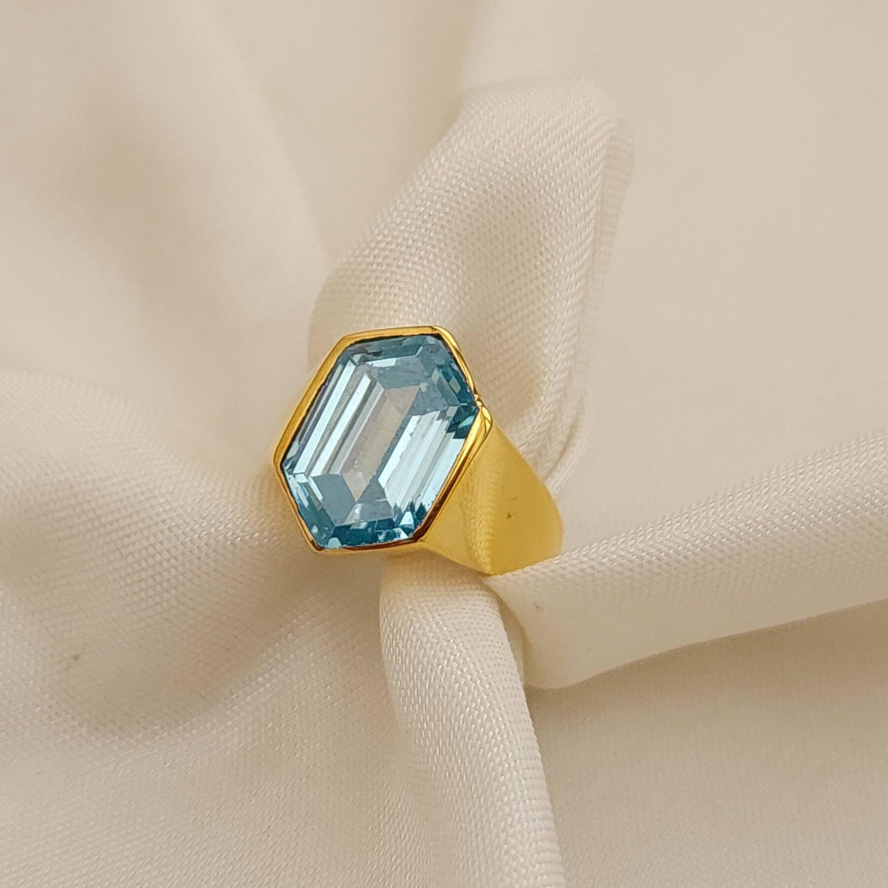 

Hexagon Blue Aquamarine 925 Sterling Silver Yellow Gold Overlay Ring Jewelry 10 золотий