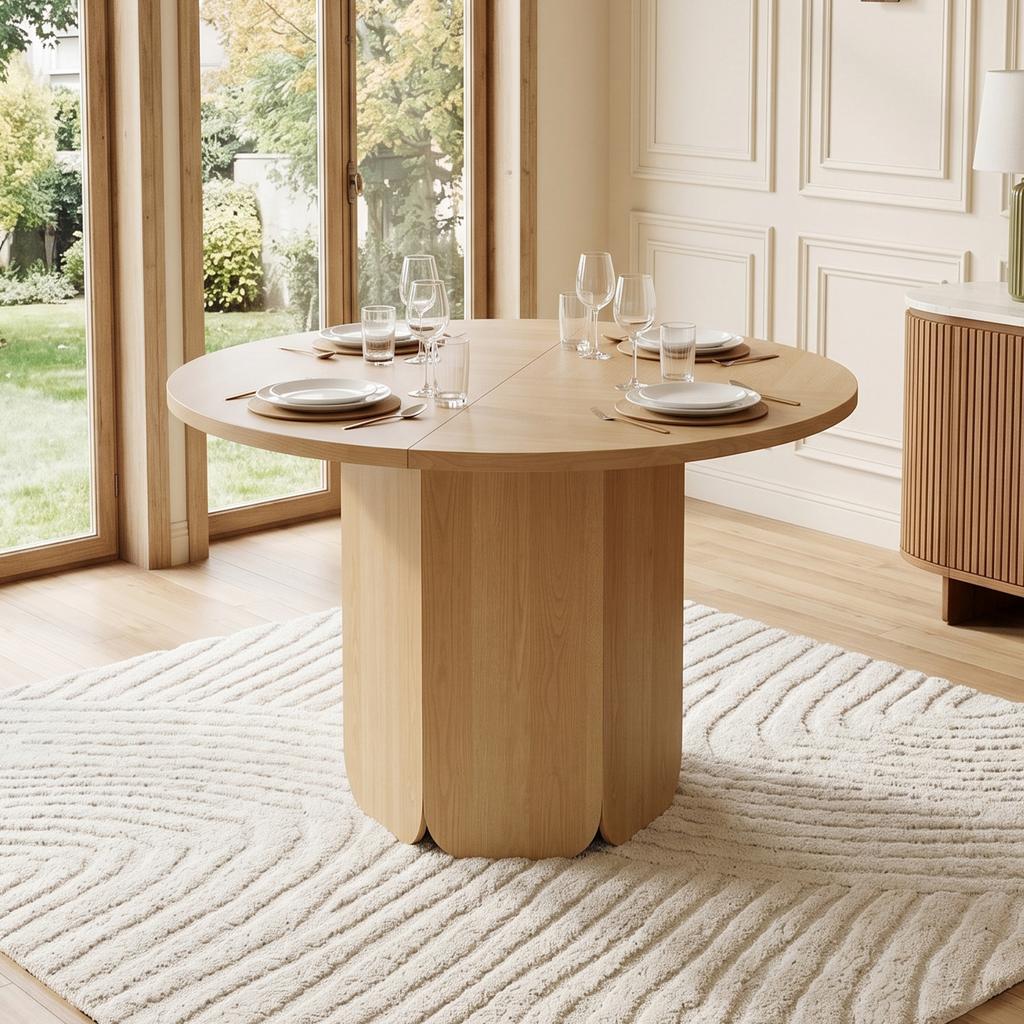 Round Dining Table, 120 x 120 cm, suitable for 4-6 people, Scandinavian-minimalist style, durable and scratch-resistant, oak color (without chair)