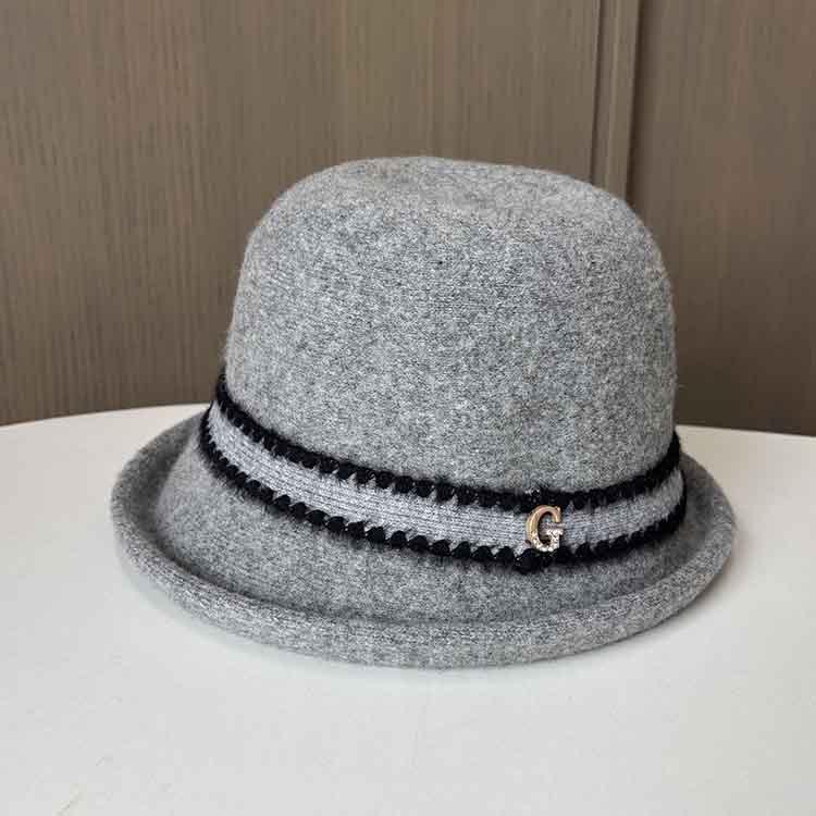 French Retro Small Fragrant Wool Bucket Hat Autumn And Winter Outdoor Warm Mother Hat Ladies Elegant Curling Top Hat