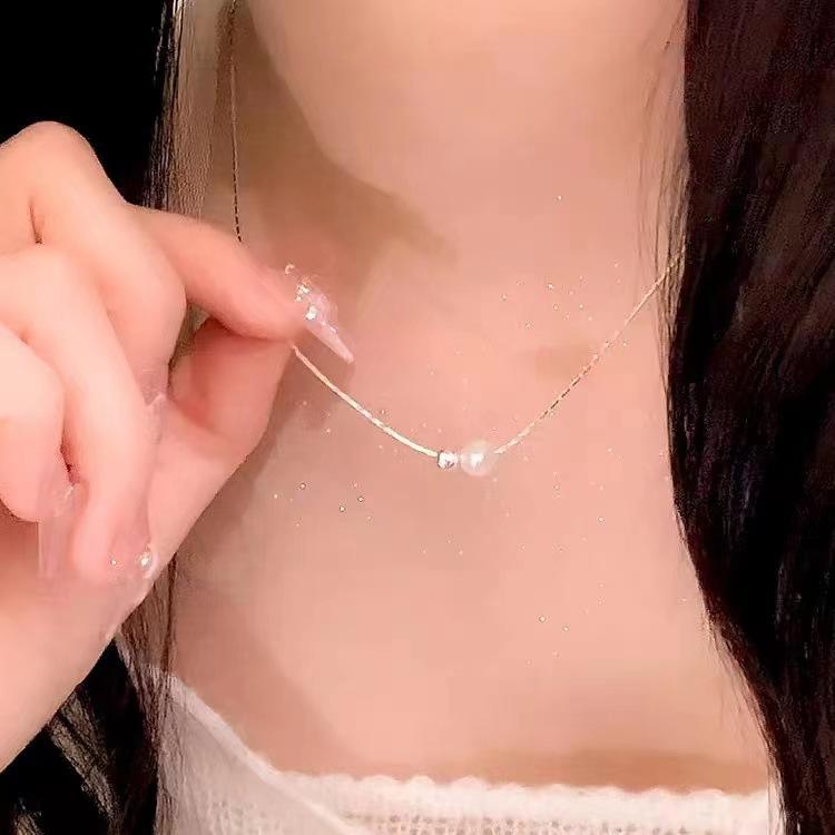 Minimalist Style Pearl Necklace for Women's New Style Ins Niche Design and Temperament Versatile Collarbone Chain