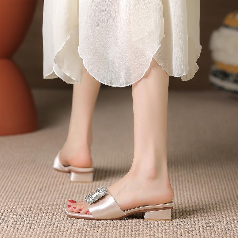 Fashion Elegant Jewel Slides Women Shoes Open Toe Flat Heels Slip On Mules Crystal Slippers Brand Rhinestone Square Buckle Sandals Mujer