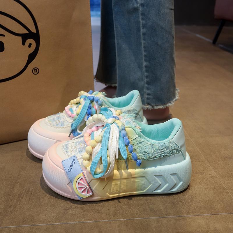 Niche original thick baseplate shoes women's 2025 new student versatile muffin little white shoes sports and leisure big head shoes