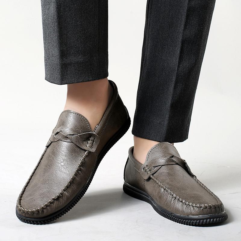 2025 New Black Loafers Mens Leather High Quality Designer Mens Shoes Leather Shoes Soft Sole Comfortable Casual Shoes Moccasin