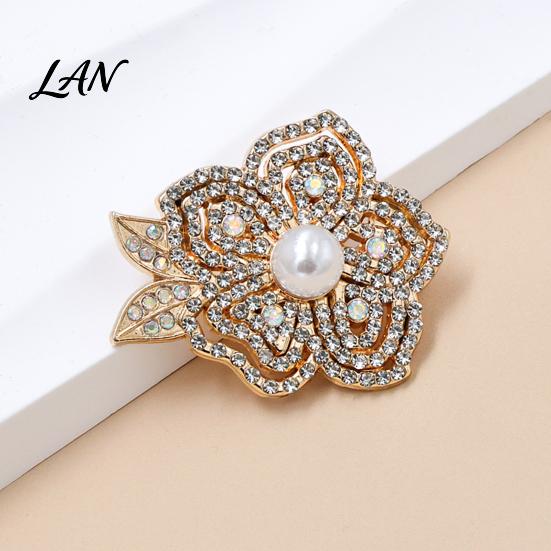 Decorative Flower Pin Faux Pearl Rhinestone Brooch, Women Girls Retro Floral Lapel Non-fading Pin, Badge for Clothes Bag Hat Scarf Suits Secure Clasp