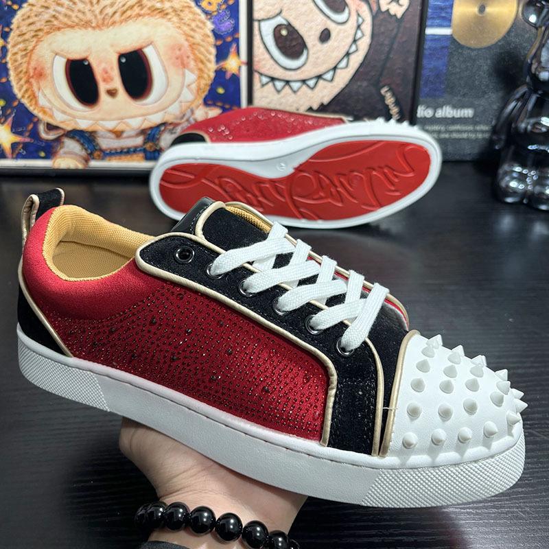 

Men S Cl Red-Soled Casual Shoes, Rivets, Hot Diamonds, Nightclub Men S Shoes, Board Shoes, Color Matching, Hip-Hop Sneakers 38 красный