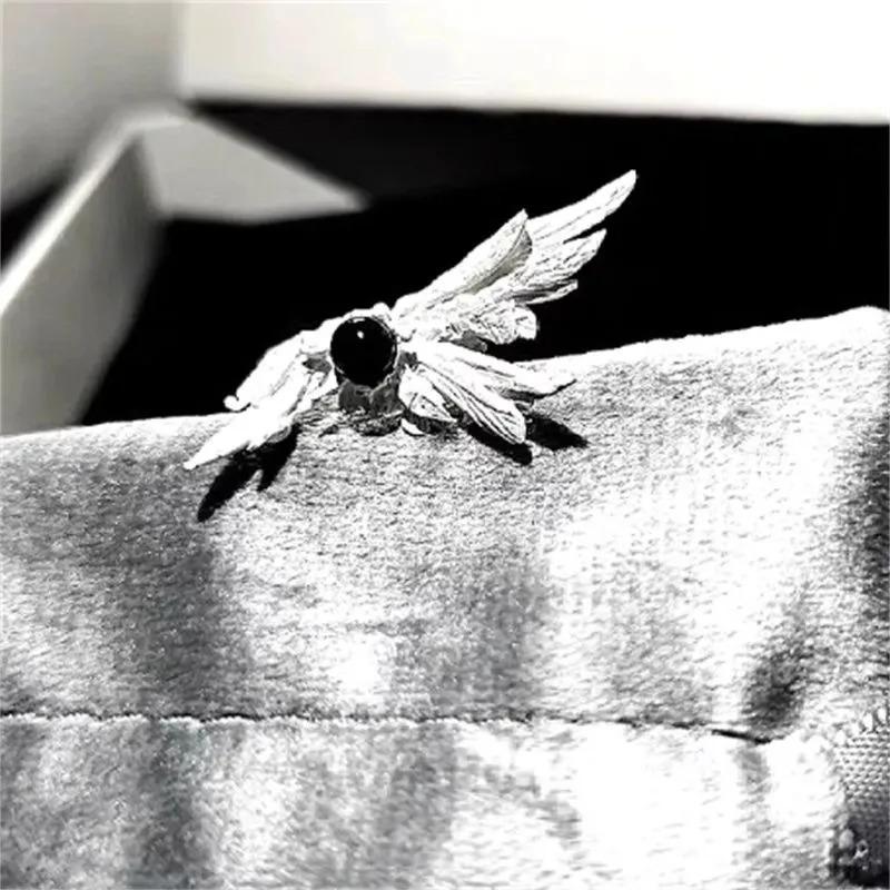 Vintage Black & White Angel Wings Exquisite Style Inlaid Zircon Opening Adjustable Ring For Couples Anniversary Stylish Gifts