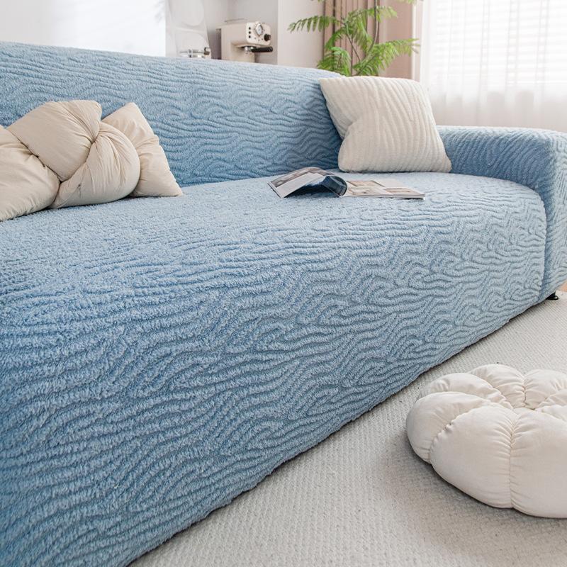 Simple and Comfortable Velvet Sofa Cover New All Season All Inclusive Cover Cloth Non Slip Sofa Cover