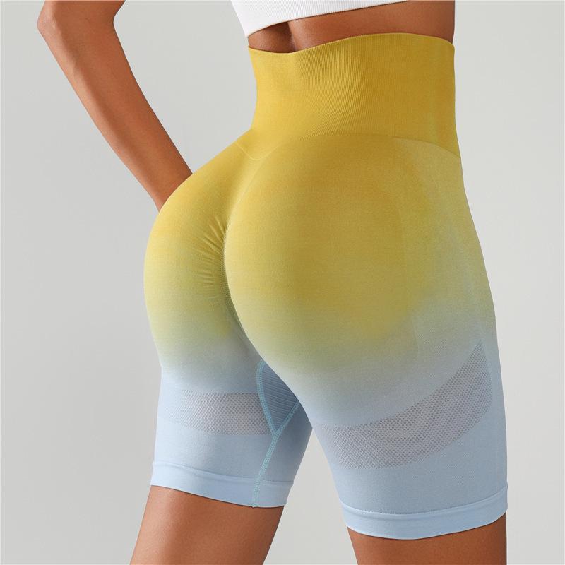 High-Waist Seamless Gradient Yoga Shorts - Women's Peach Butt Slimming Three-Quarter Length for Running & Fitness