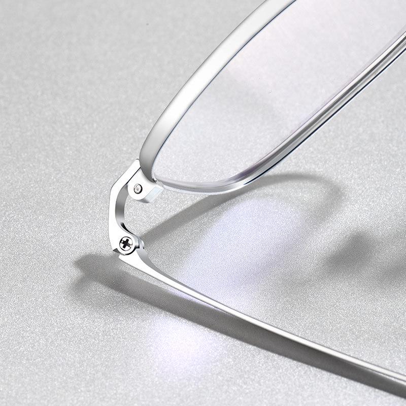 Ultra-Light Pure Titanium Myopia Glasses: Oval Frame for Small Faces, High Prescription, Black