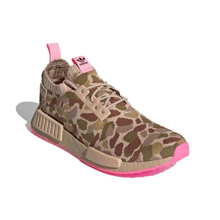 adidas Zapatillas unisex NMD_R1 Primeknit Camo Hyper Pop en marrón pálido y nude G57940