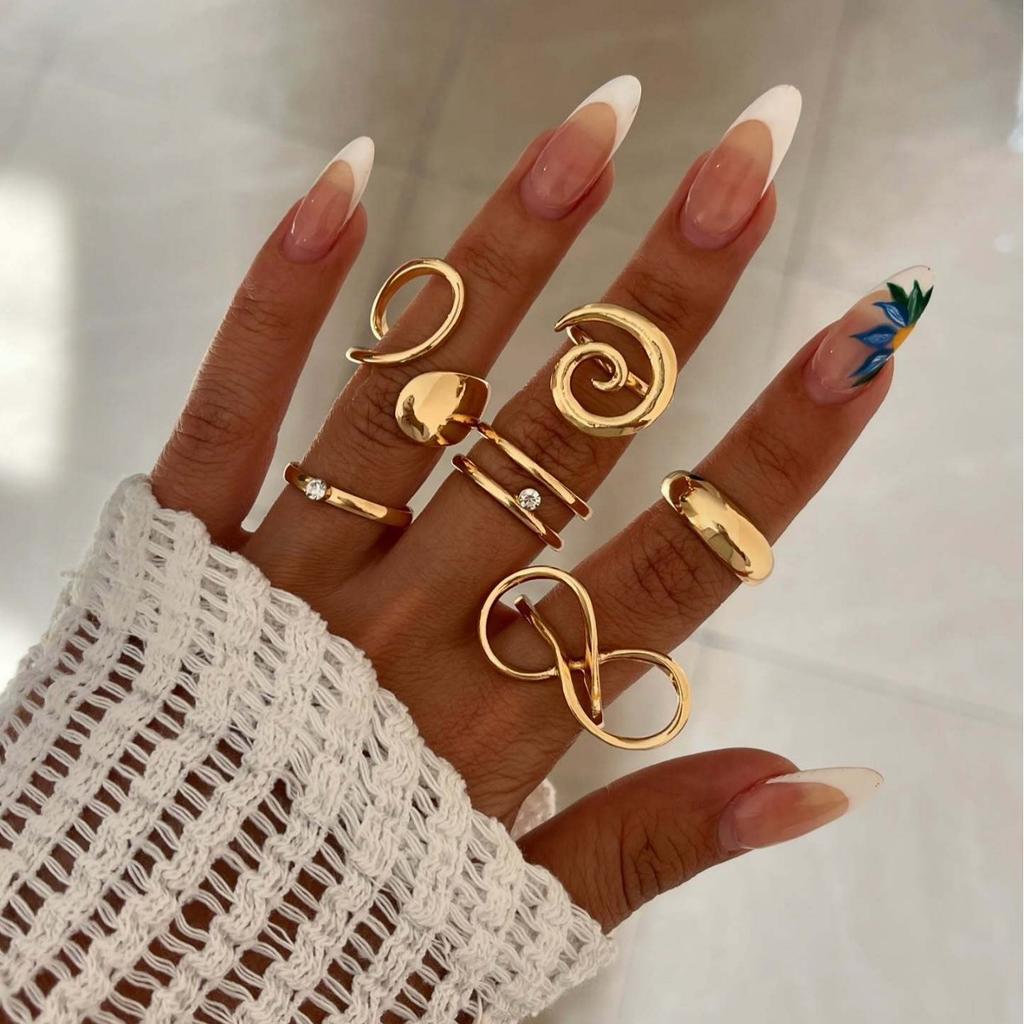 Geometric smooth ring set, European and American niche design sense spiral winding smooth ins ring jewelry women