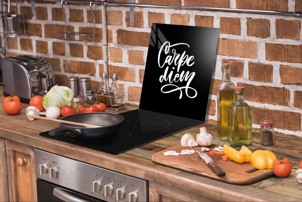 TAGLIERE IN VETRO 45x52 NERO