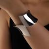 Elegant Ladies' Bracelet: Stylish, Simple, and Chic