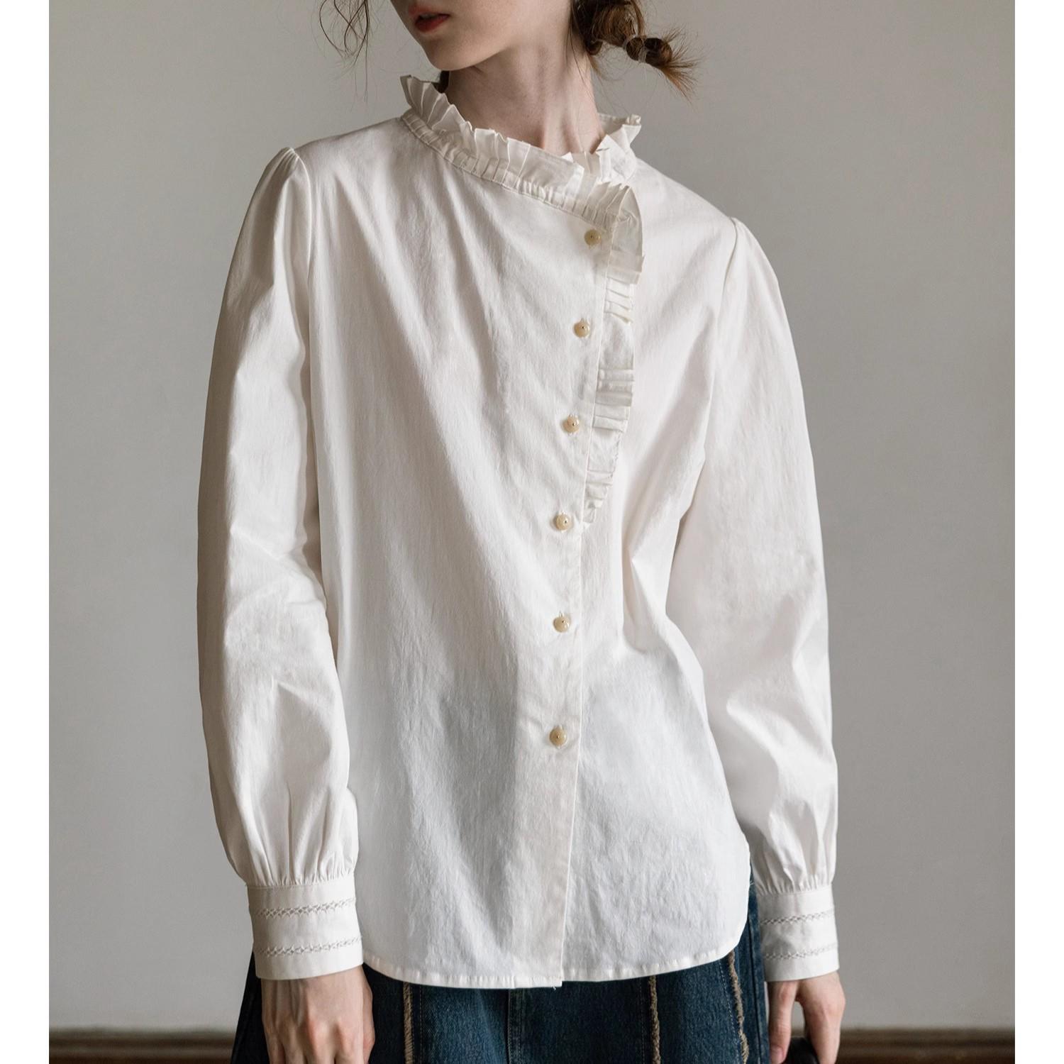 

Блузка свободного кроя винтажного белого цвета с вышивкой «Роза Соловья» - Женский весенний топ Small белый