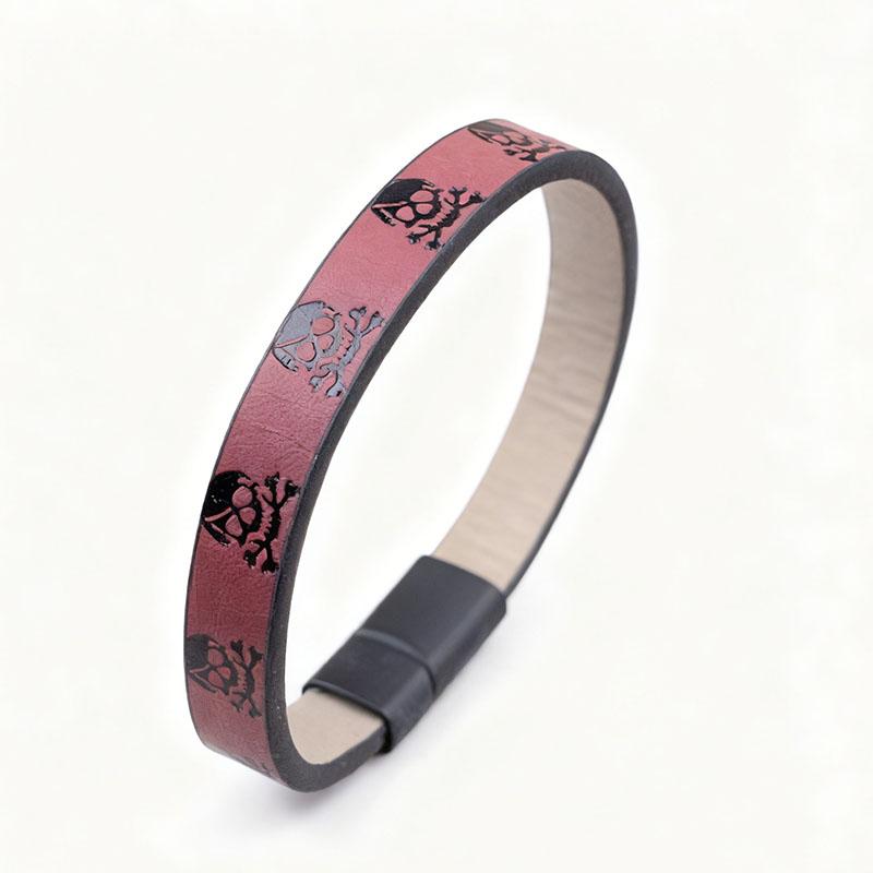 

Leather Magnetic Clasp Streetwear Cuff Bracelets Gothic Punk Style Skull-Print Leather Bracelet for Man Male Hand New 21.5cm