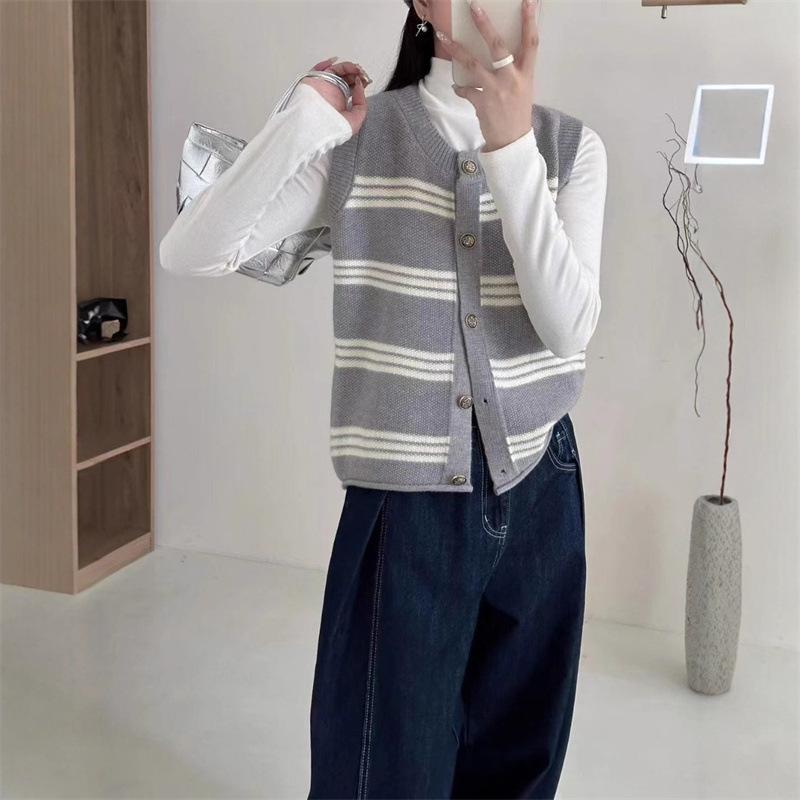 Striped Knitted Cardigan Vest Women's Spring and Autumn Loose Outer Wear Stacked Shirt Vest Sweater Vest Top