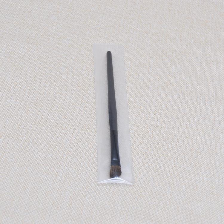 Pony Hair Eyeshadow and Contour Brush - Single Smoky Eye Tool