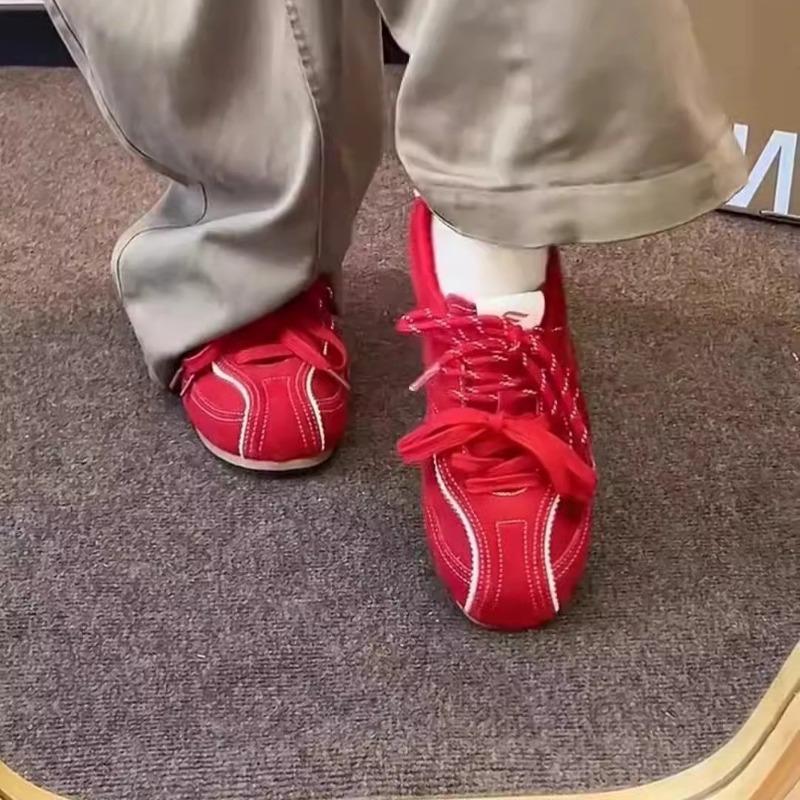 Niche Retro Soft Sole Women's Spring and Autumn New Flat Baseplate Shoes Casual Versatile Sports