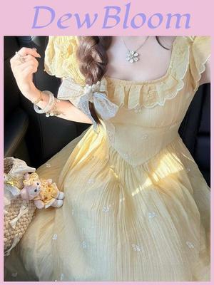 French Romantic Sweet Floral Dress With Knit Fabric And Sleeveless Design For Summer Fashion