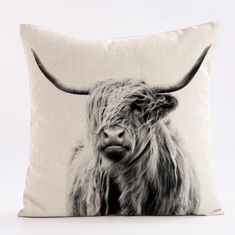 Black And White Water Buffalo Pattern Throw Pillow Cover With Short Plush Print For Living Room Sofa Decoration Cushion Cover
