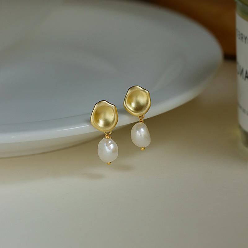 925 Silver Needle Earrings Moon Rabbit Lovely Rhinestones Stud Earrings Elegent Minimalism Silver Jewelry