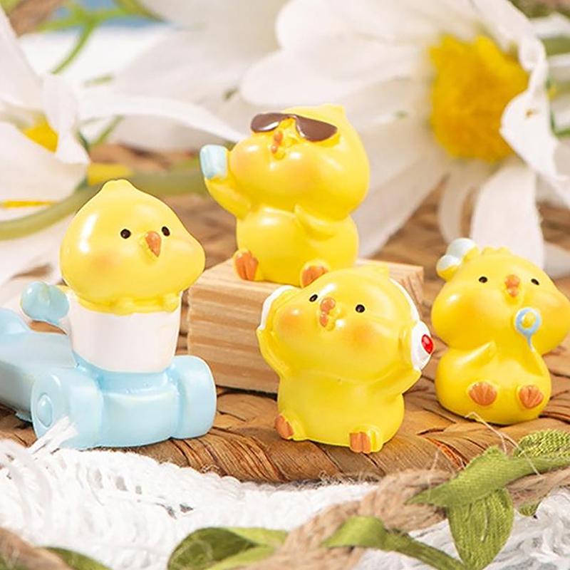 Cute Little Yellow Chicken Animal Micro Landscape Ornaments Resin Figurines Miniatures Doll Home Decorations Desktop Accessories