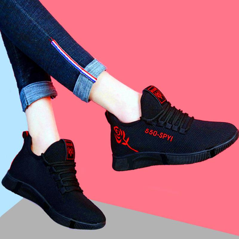 New Old Beijing Cloth Shoes Women's Shoes Flat-soled Middle-aged and Elderly Casual Running Sports Shoes Lightweight Soft-soled Walking Shoes Single 