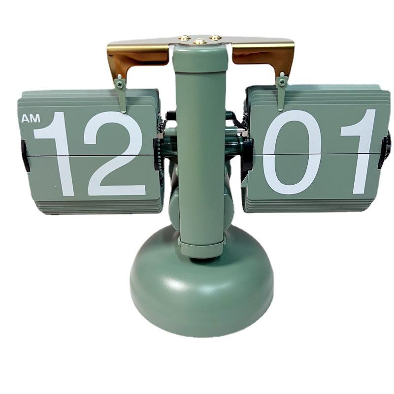 Nordic Light Retro Flip Clock: Stylish Desktop & Mantel Clock for a Simple, Luxurious Home