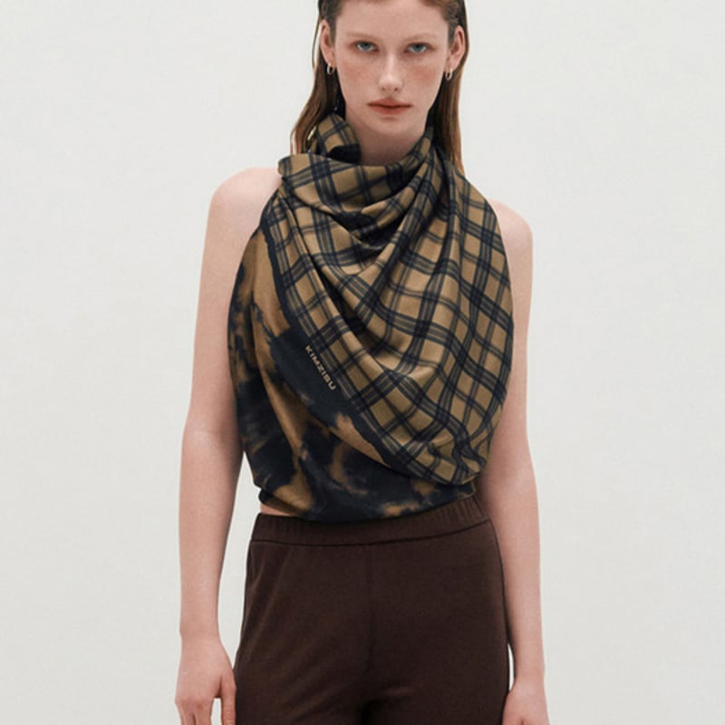 KIMZISU Half&Half Plaid Square Scarf 95 _ BEIGE