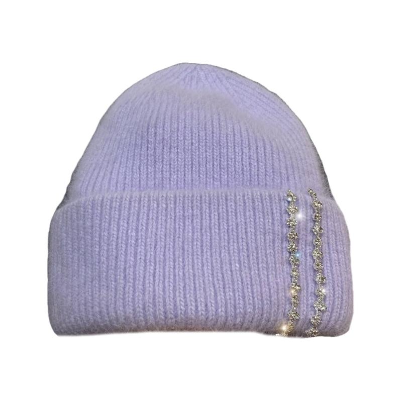 Luxurious Knitted Hat with Sparkling Rhinestones Fashionable Handmade Hat for Fashion Enthusiasts
