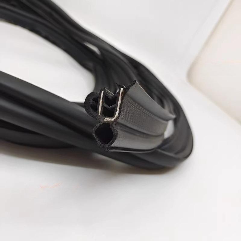 1pc Rubber Trunk Seal Strip Waterproof Tailgate Seal Strip for Chery Tiggo 7