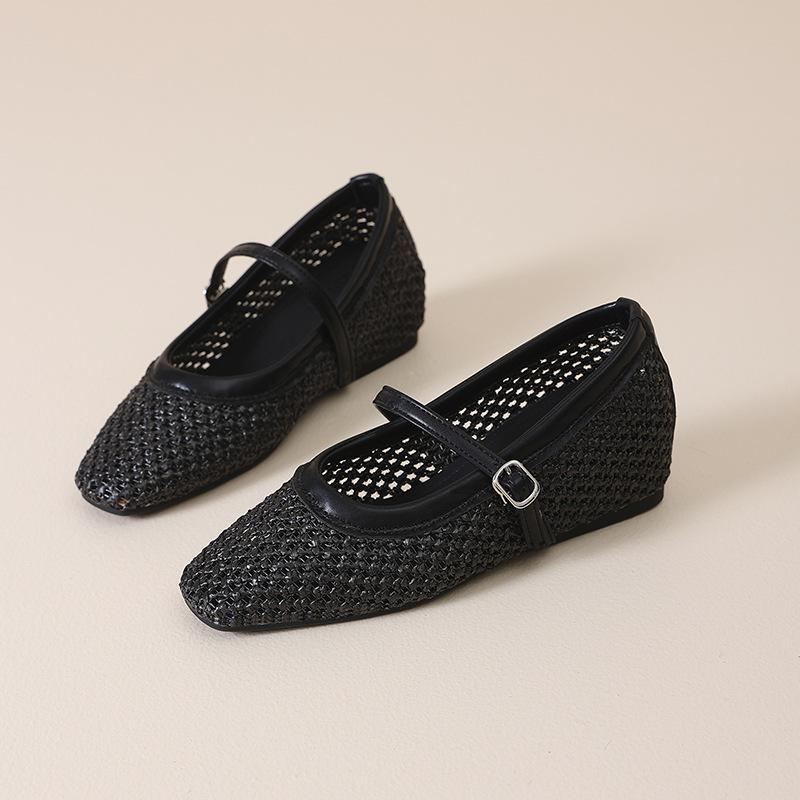 French Flat Bottom Inner Height Increase Mary Jane Shoes Women's Summer 2025 New One-word Belt Hollow Woven Single Shoes