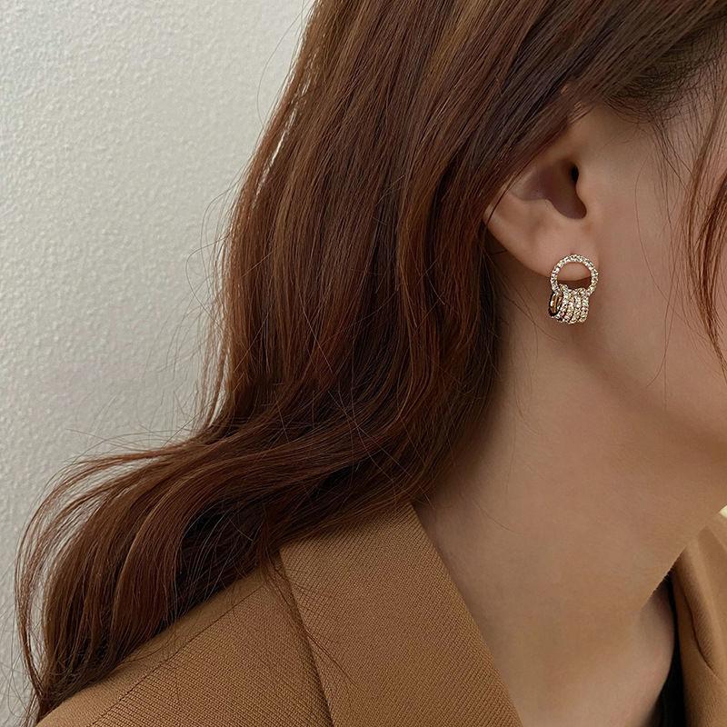 Minimalist Geometric Hoop Earrings Sparkle Diamond Encrusted Luxury Fashion Jewelry Chic Elegant Women Accessory