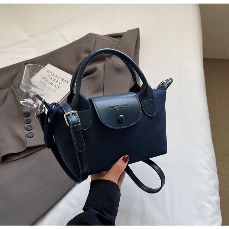 

Нейлоновая ткань Маленькая сумка для женщин 2025 Новое поступление Минималистичная Повседневная сумка-сатчел Сумка для поездок на работу Модная Универсальная на плечо/кроссбоди Blue [Collection plus purchase priority delivery]]