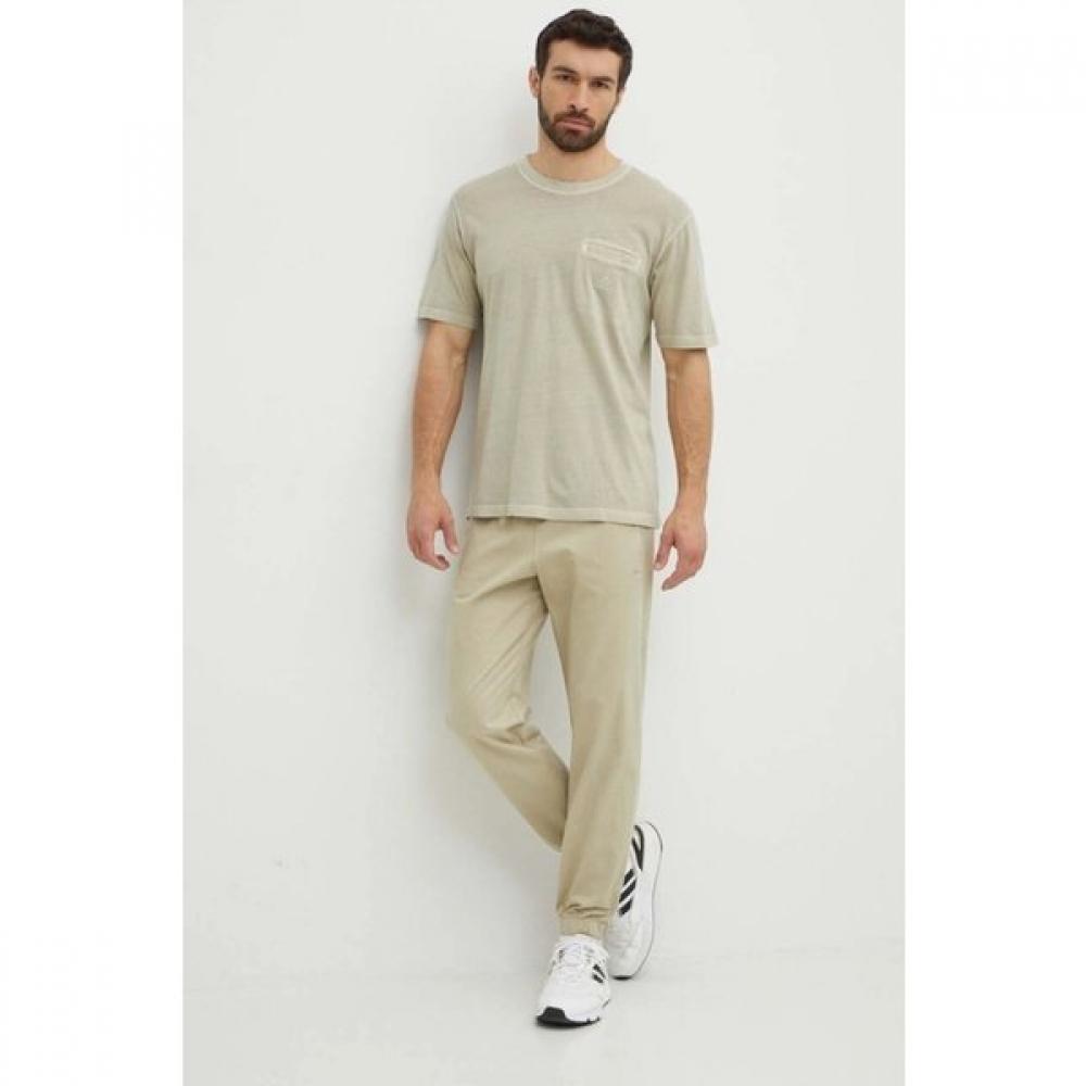 

Футболка унисекс с трилистником Essential Die Pocket Tee Is1763 Adi... XS