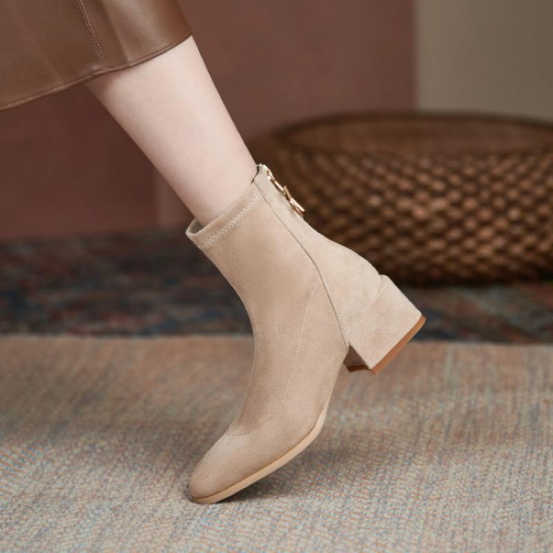 Autumn and winter suede fashion boots women's medium heel rear zipper large size women's boots round head square heel new rubber sole low boots