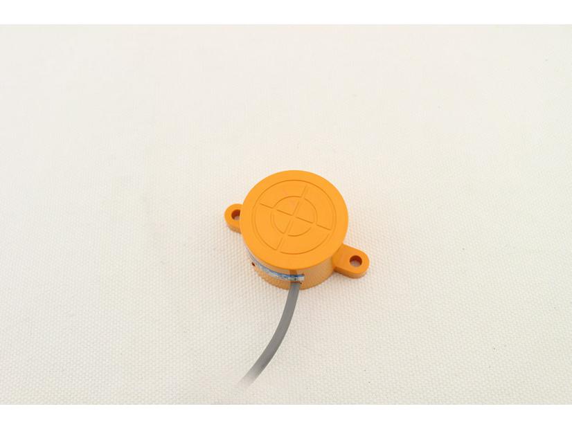 SD/CD Series Inductive Proximity Sensor: Three/Four-Wire, NO/NC Metal Limit Switch