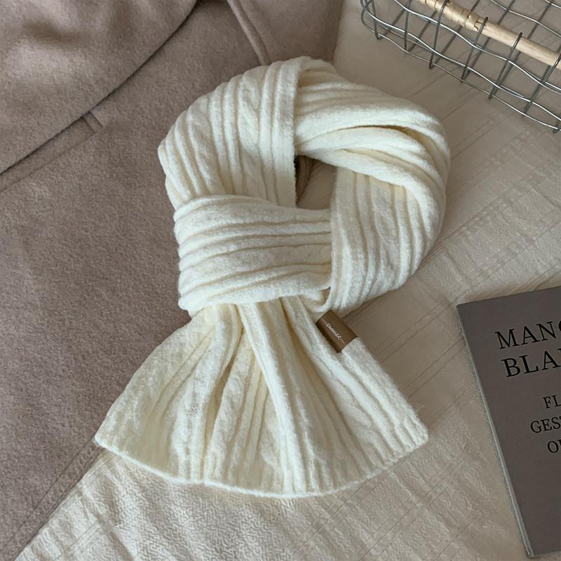 New atmosphere solid color knitted scarf women's winter Korean soft waxy skin-friendly warm wool scarf student