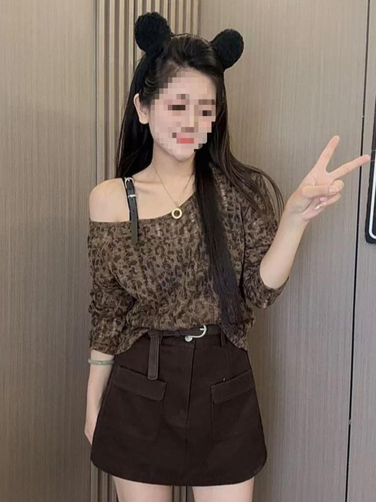 Oversize T Shirt With Asymmetric Collar And Embroidery For Womens Early Spring Casual Wear